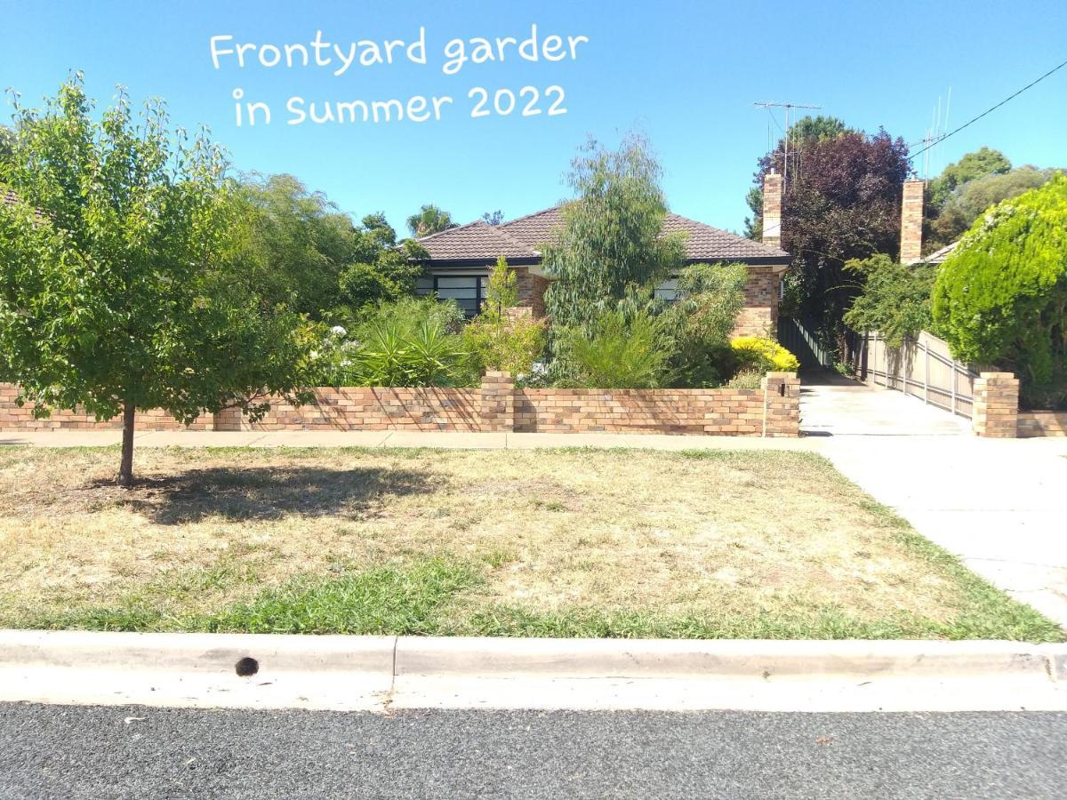 Peaceful Home Bendigo Bagian luar foto